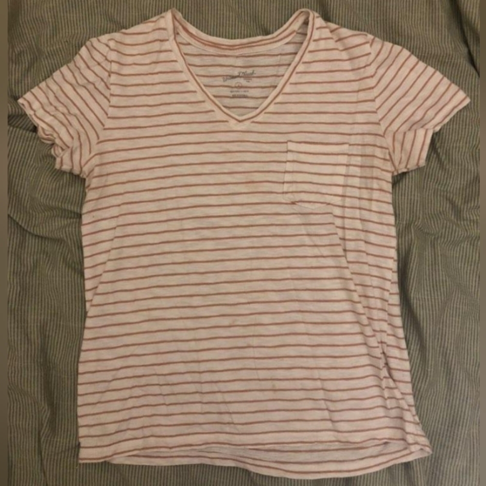 Women's striped V-neck t-shirt
